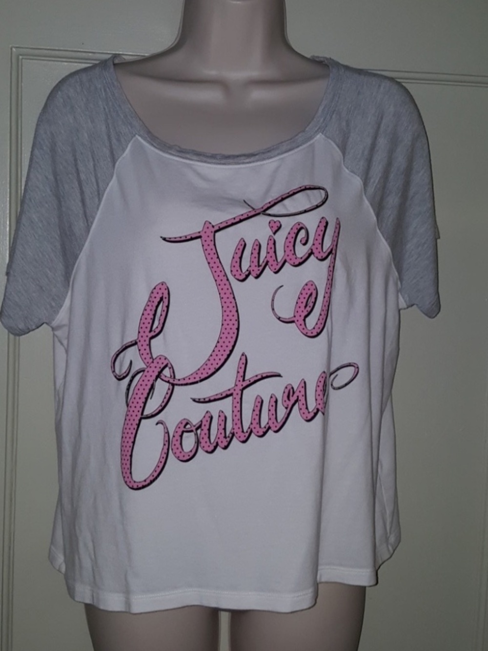 Juicy Couture Size Large L White, Pink with Gray Shirt Top lot6524